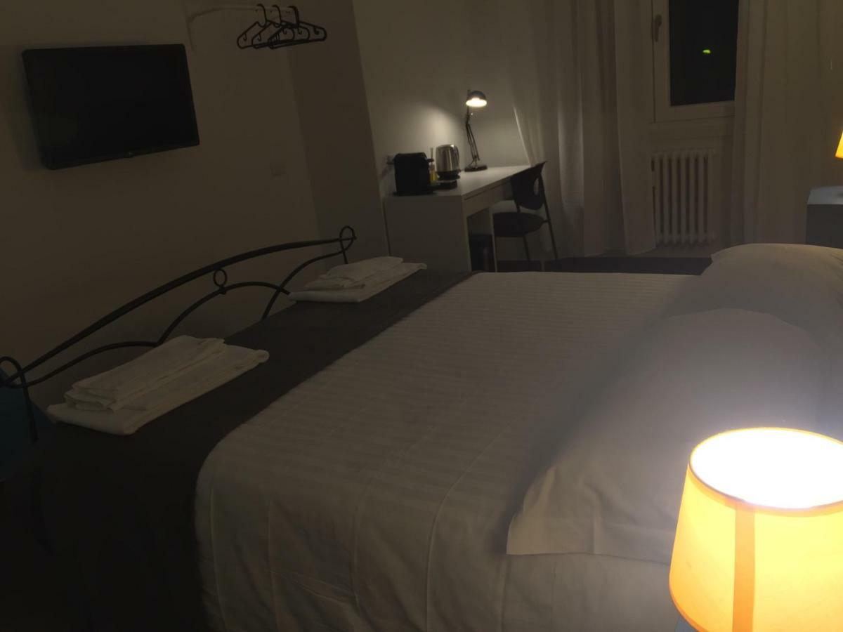 Mambo Suites Болонья Экстерьер фото